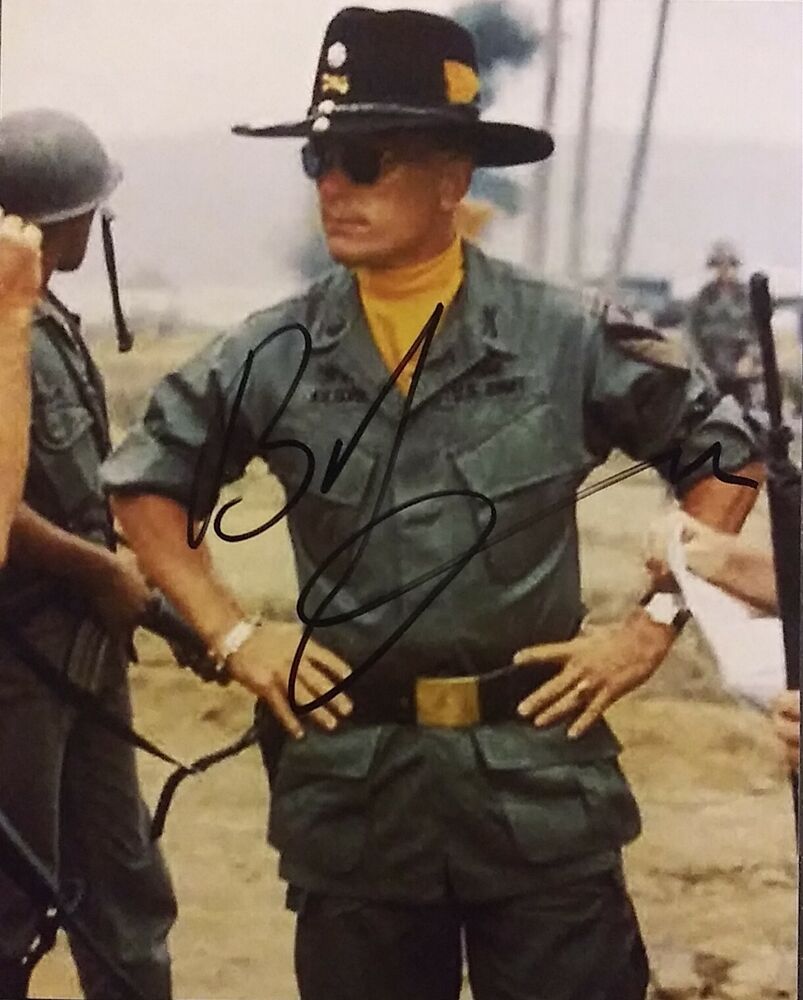 Robert  Duvall - Apocalypse Now - signed 8x10