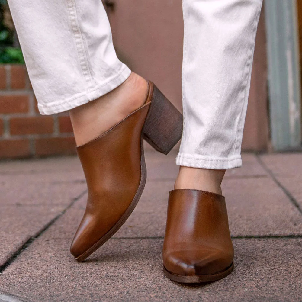 Slip-On Pointed Toe Chunky Heel Women's Mules Shoes in Brown