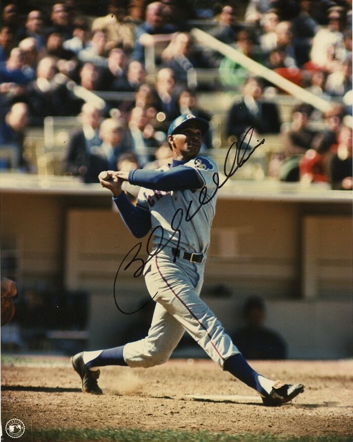 Hall of Famer BILLY WILLIAMS In-person Signed Photo Poster painting