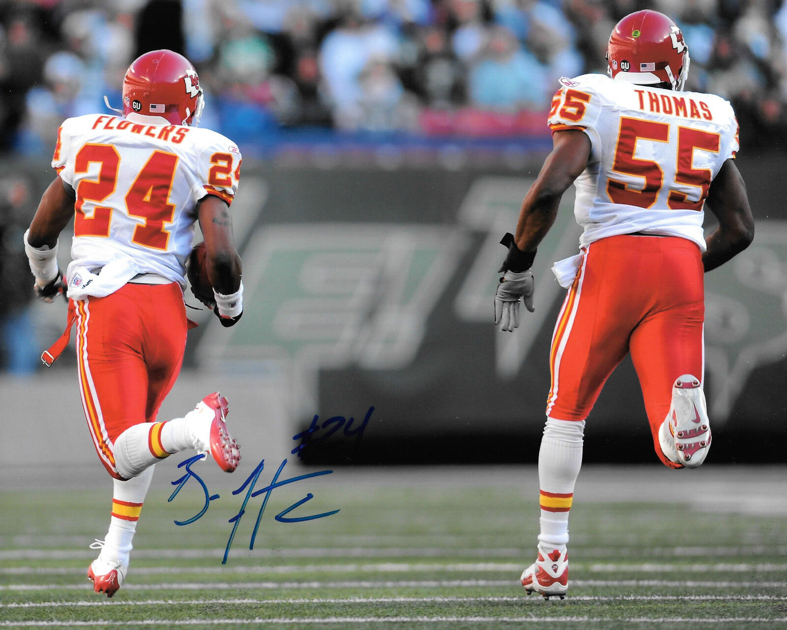 GFA Kansas City Chiefs * BRANDON FLOWERS * Signed 8x10 Photo Poster painting COA