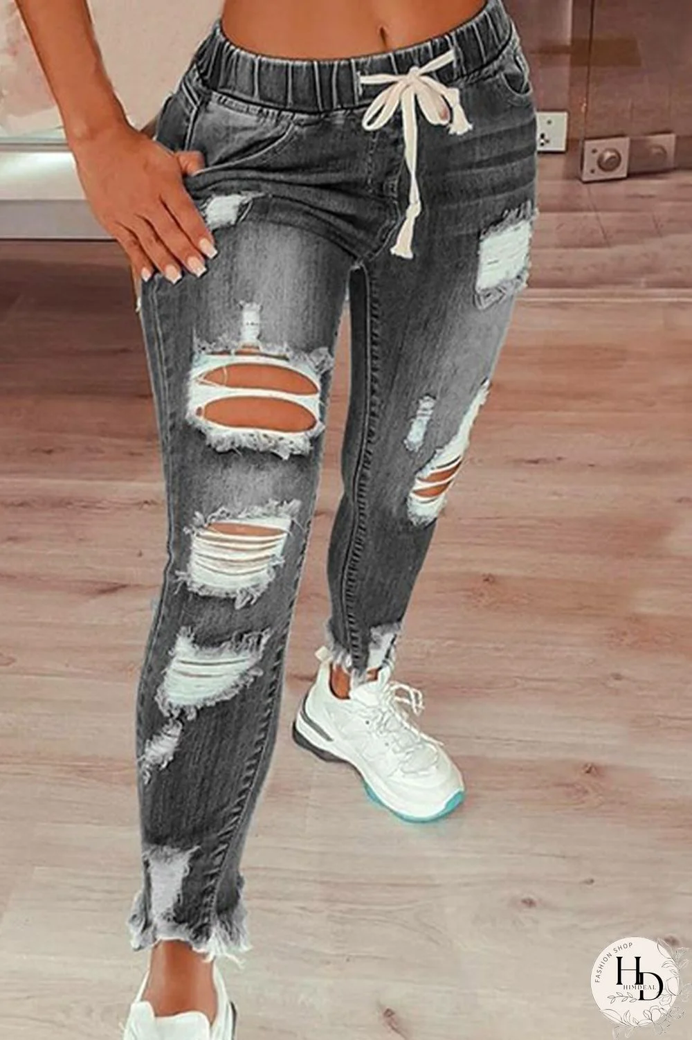 Black Fashion Casual Solid Ripped Plus Size Jeans