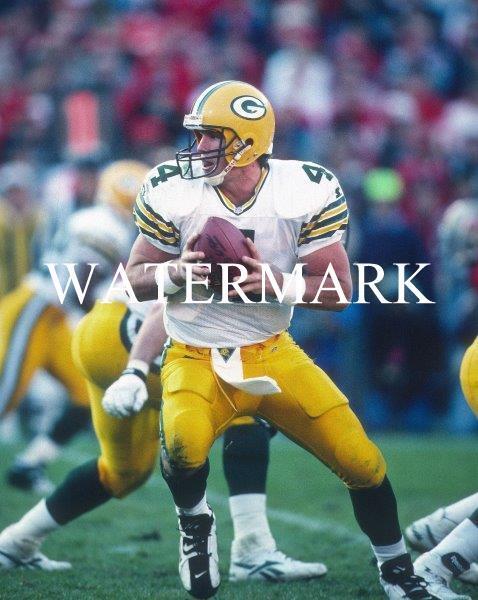 BRETT FAVRE Green Bay Packers Glossy 8 x 10 Photo Poster painting Poster