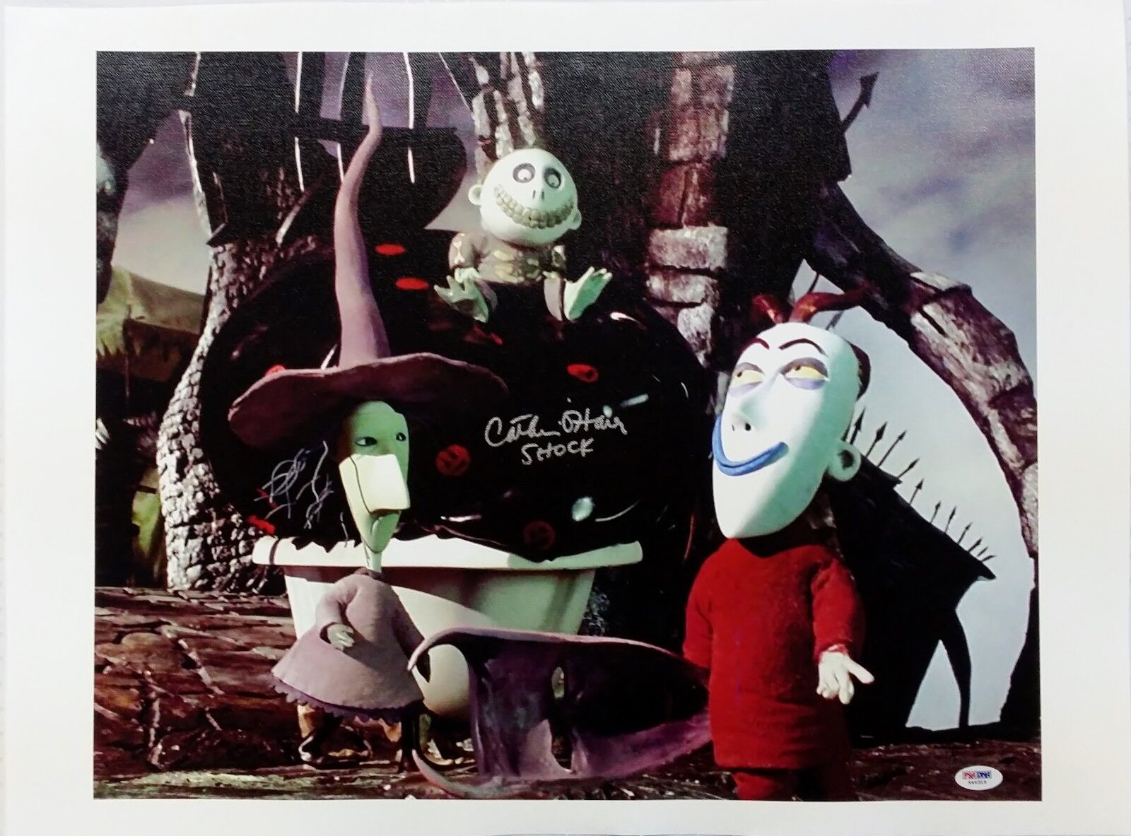 Catherine O'Hara Signed Nightmare Before Christmas 16x20 Canvas Photo Poster painting PSA/DNA A