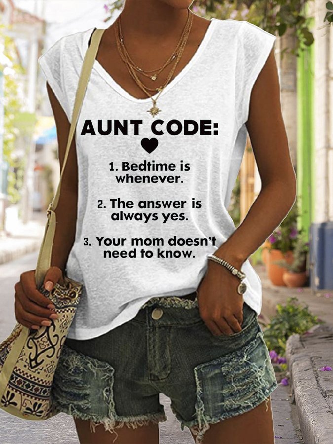 Women's AUNT CODE Funny Love Letted V-Neck Short Sleeve Tee