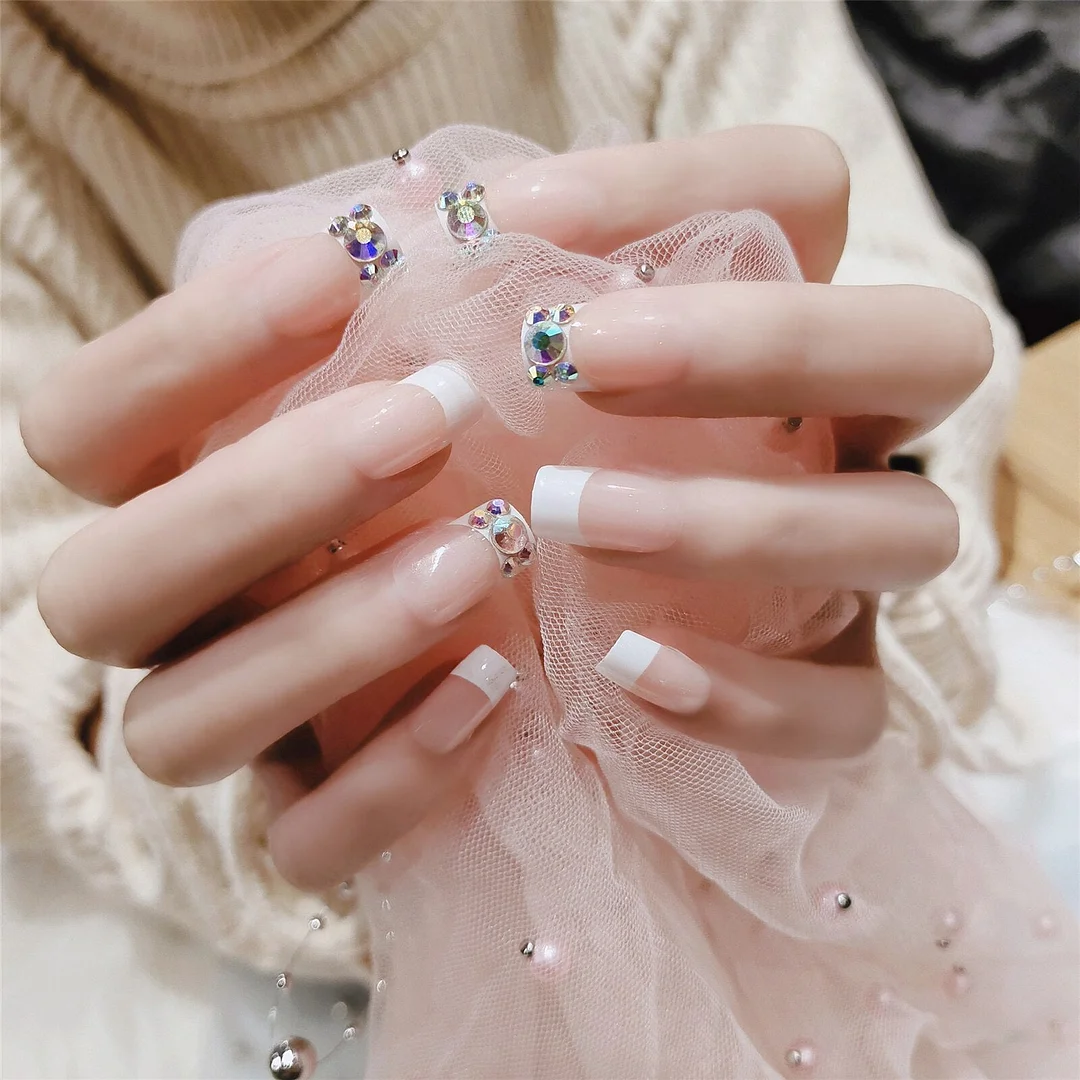 Bride Shining Rhinestone Wedding False Nails Ladies Simple Fashion French Fake Nails White Beige Acrylic Nail Tips With Glue-Nail Inspo