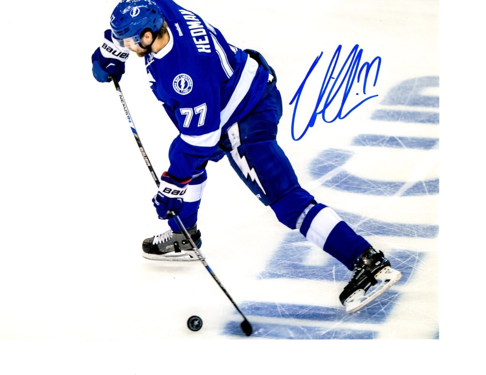 Victor Hedman autographed signed NHL Tampa Bay Lightning 8x10 Photo Poster painting