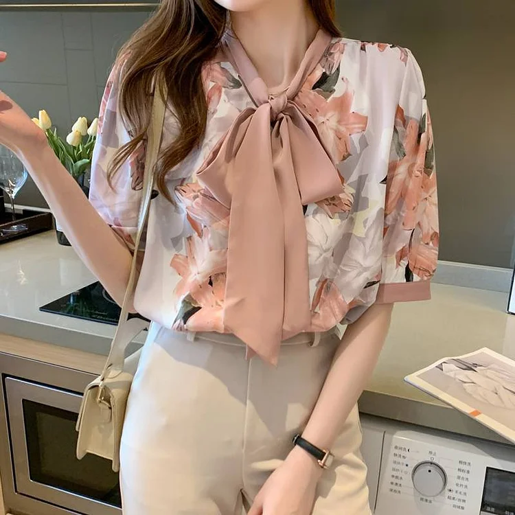 Casual Floral Printed Tie Neck Shirt QueenFunky