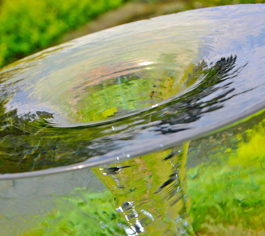 Endless Vortex Water Fountain Yard or Garden Water Feature Endless Vortex Water Fountain Yard or Garden Water Feature