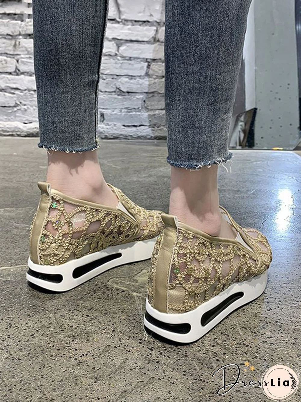 Lightweight Breathable Mesh Platform Sneakers
