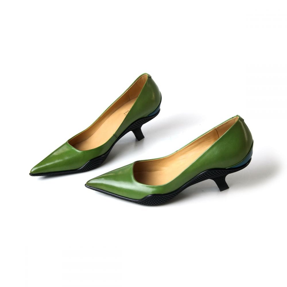 Two-Tone Leather Pointed Toe Comma Heel Pumps for Women