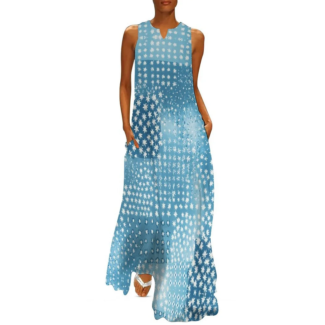 Style & Comfort for Mature Women Plus Size Printed Sleeveless Casual Women Maxi Dress with Pockets in Pattern Blue, Patchwork, Polka Dot