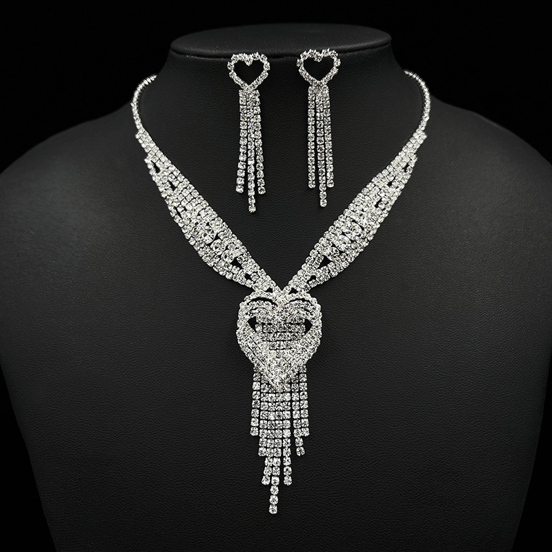 Formal Silver Shiny Tassel Heart Shaped Earrings Necklace Two Pieces Jewelry Set