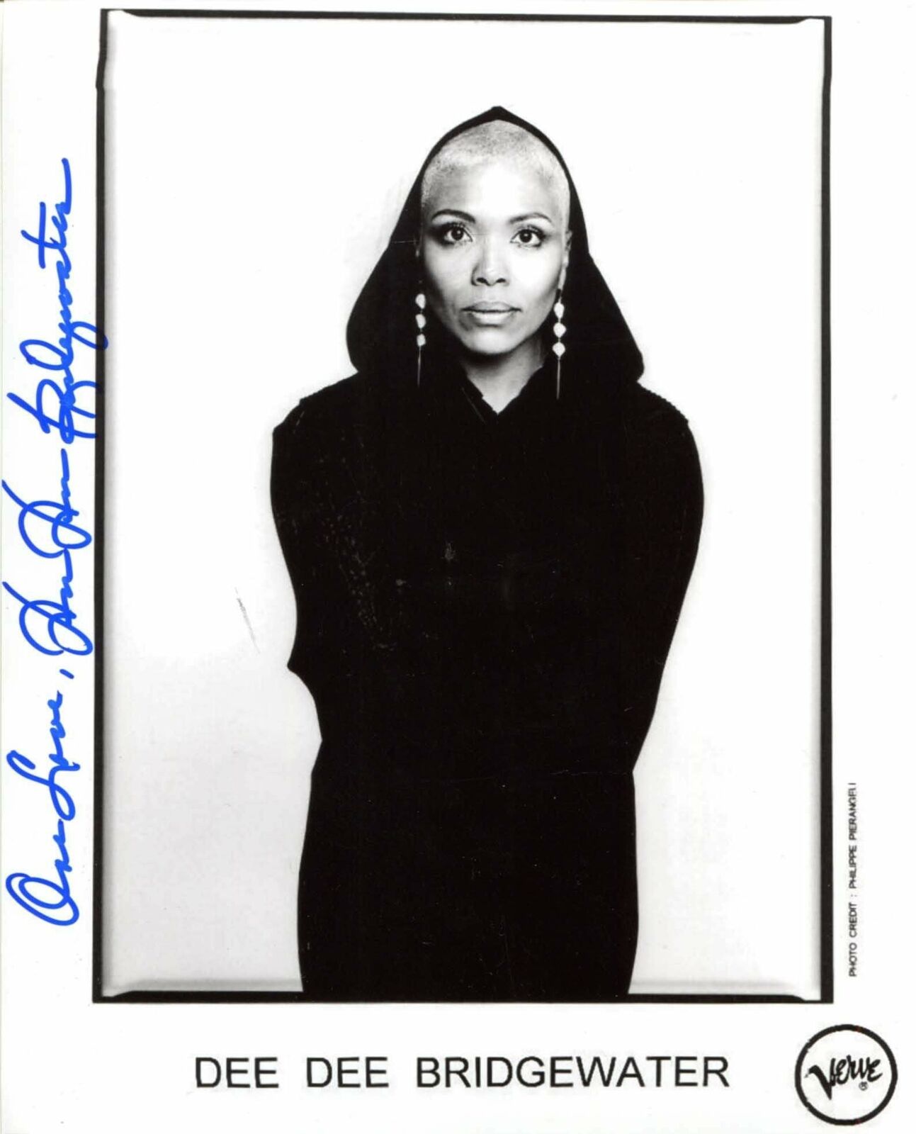 Dee Dee Bridgewater JAZZ autograph, signed publicity Photo Poster painting