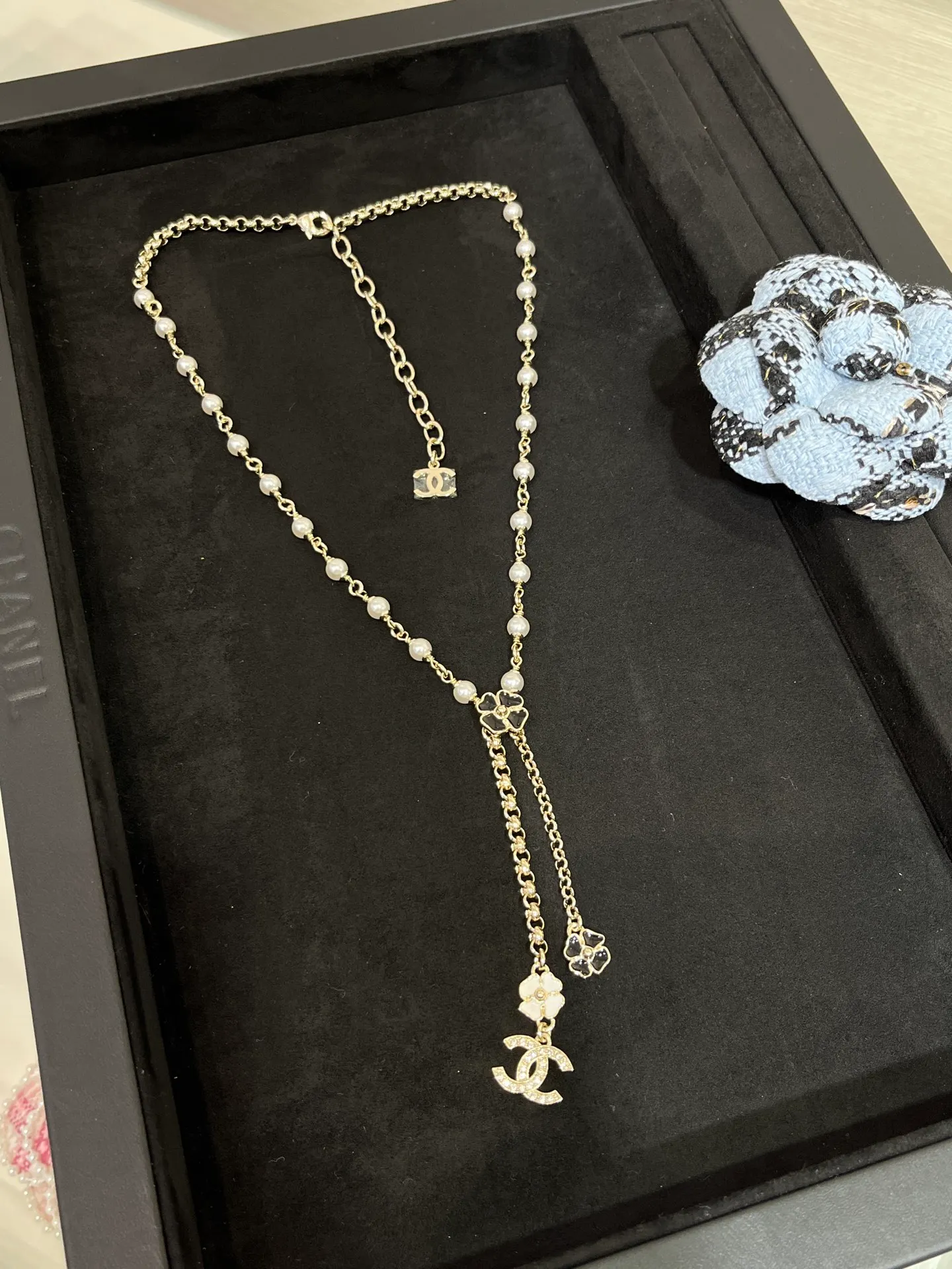 Chanel Pearls and Clover CC Dangle Sweater Necklace