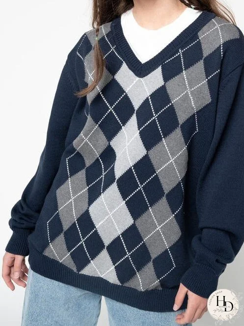 Geometric V-Neck Long Sleeve Sweater