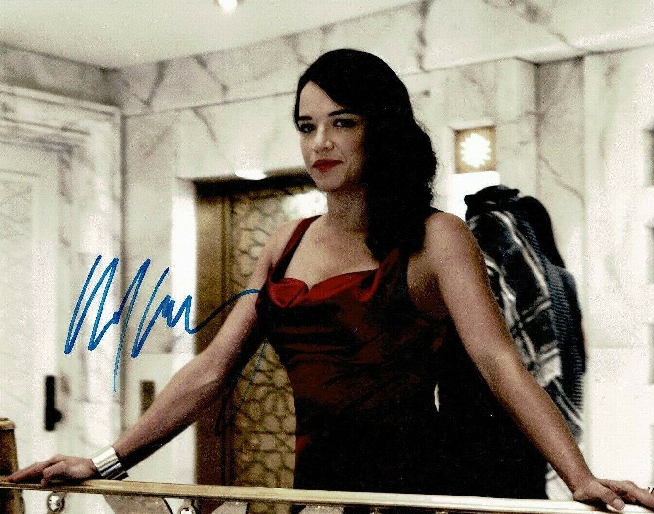 Michelle Rodriguez Signed 14X11 Photo Poster painting FAST & FURIOUS 7 AFTAL COA (A)