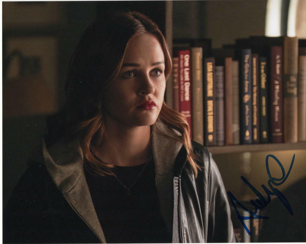 AMBYR CHILDERS SIGNED AUTOGRAPH 8X10 Photo Poster painting - CANDACE STONE YOU, PENN BADGLEY 1