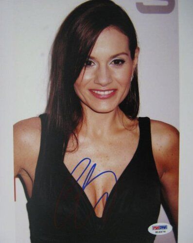 Kara DioGuardi Signed Authentic Autographed 8x10 Photo Poster painting (PSA/DNA) #K16679