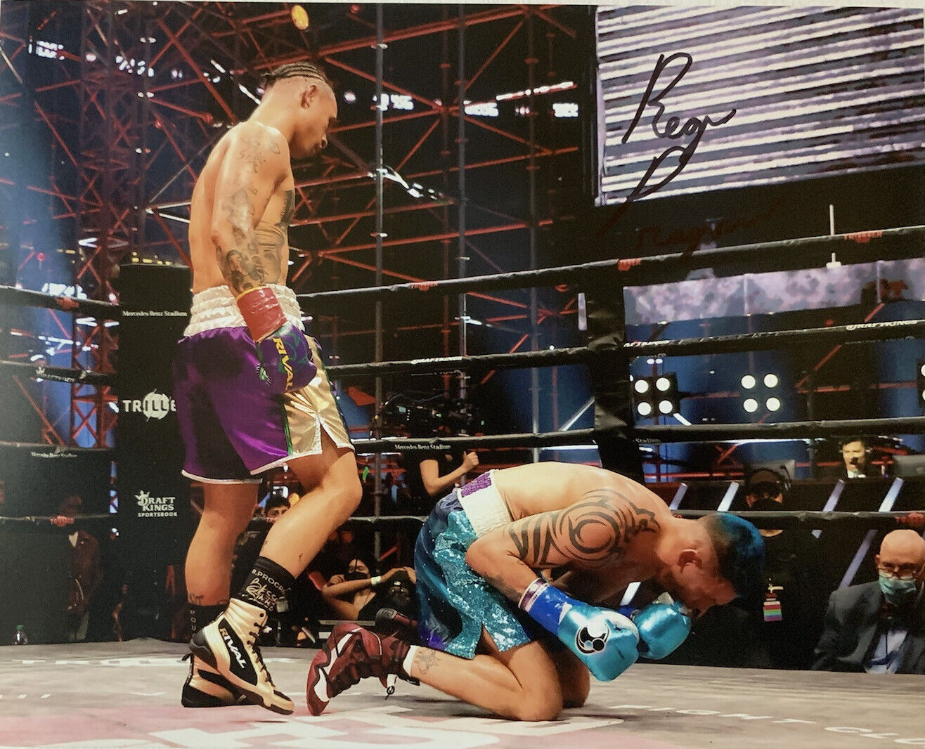 REGIS PROGRAIS HAND SIGNED 8x10 Photo Poster painting BOXER AUTHENTIC AUTOGRAPH RARE COA