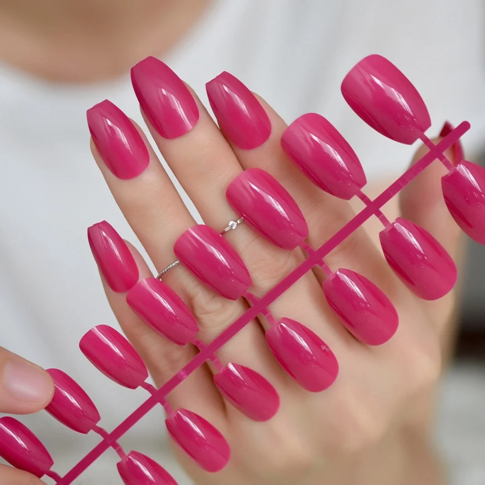 Dusty Cedar Fashion Stiletto False Nails Pointed Sharp Candy Red Fake Nails for daily wear On the Nail Tree 24pcs-Nail Inspo