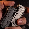 EDC Stainless Steel Magnetic Push Card, Fingertip Gyroscope Metal Decompression Toys