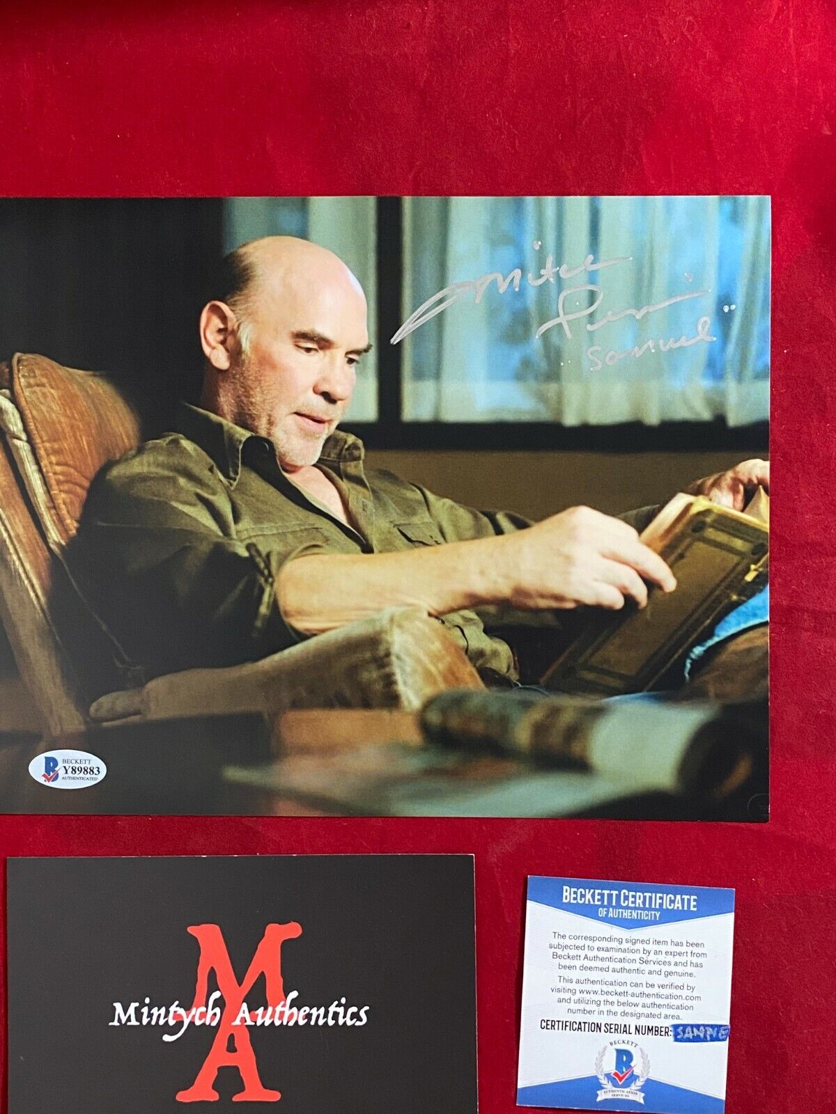 MITCH PILEGGI AUTOGRAPHED SIGNED 8x10 Photo Poster painting! SUPERNATURAL! BECKETT COA!