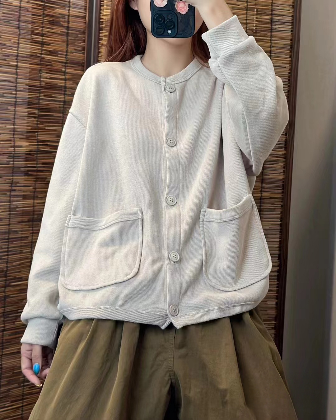 Women Long Sleeve V-neck Graphic Floral Printed Top