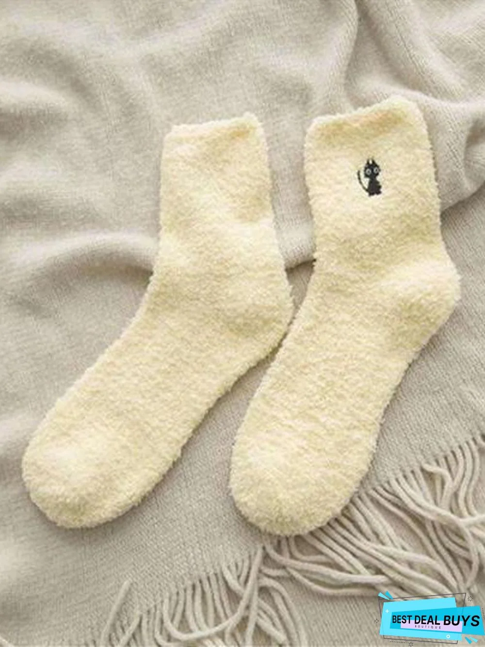 Casual Solid Color Cat Embroidered Pattern Cotton Coral Fleece Socks Home Daily Commute Accessories