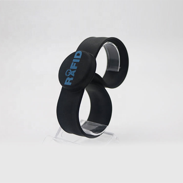 Customized printing Children pat pat wristbands with RFID card