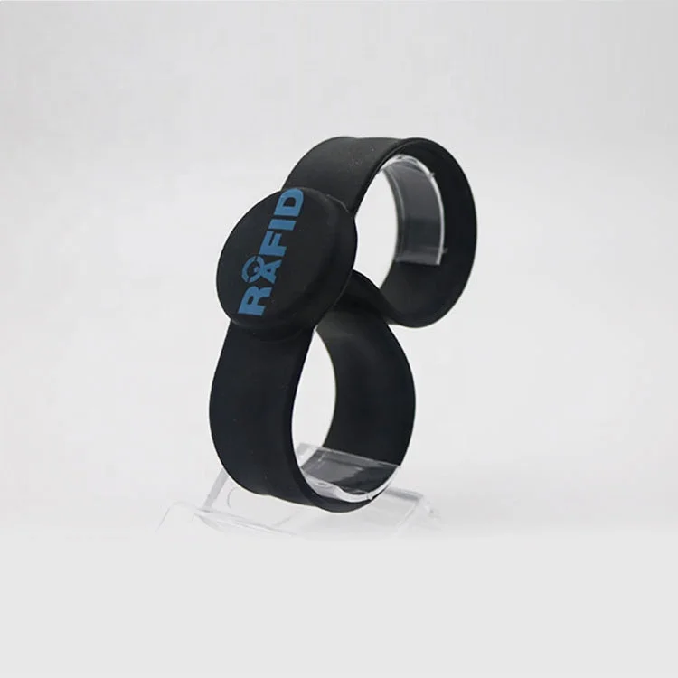 Customized printing Children pat pat wristbands with RFID card