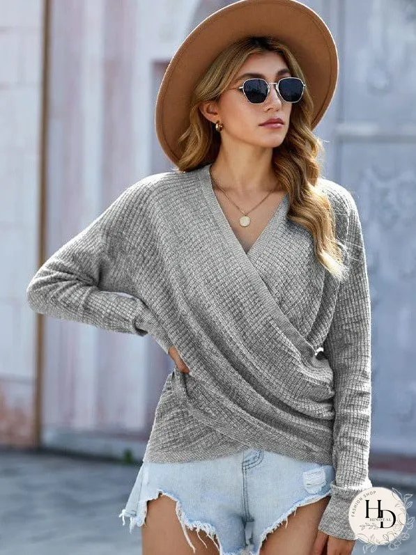 V-Neck Ladies' Sweater With Cross Detail In Solid Colors And Sexy Long Sleeves
