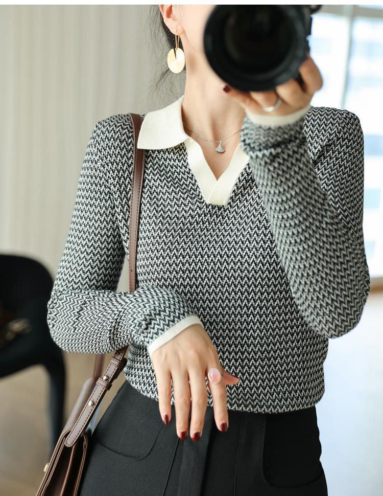 fall outfits women Simple Black and White Corrugated Jacquard Contrast Color Polo Lapel Slimming Sweater Long Sleeve Top for Women Early Autumn New