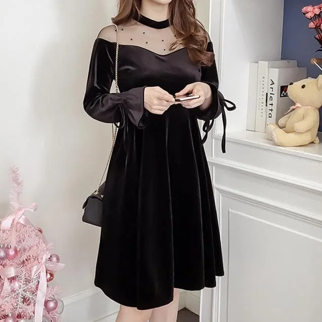 Black Elegant Off-Shoulder Velvet Dress SP1811810