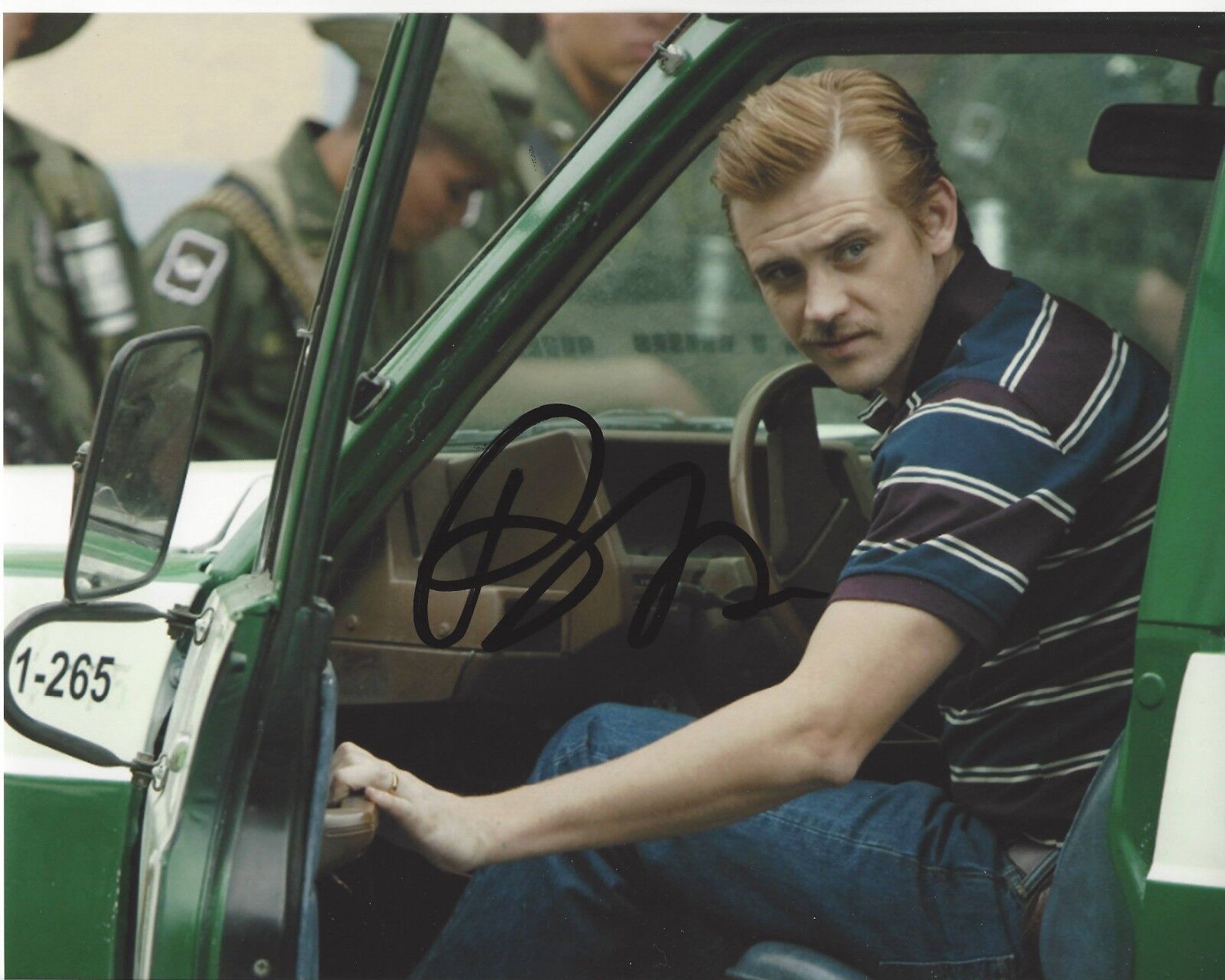 ACTOR BOYD HOLBROOK SIGNED THE PREDATOR 8X10 Photo Poster painting D W/COA NARCOS LOGAN MILK