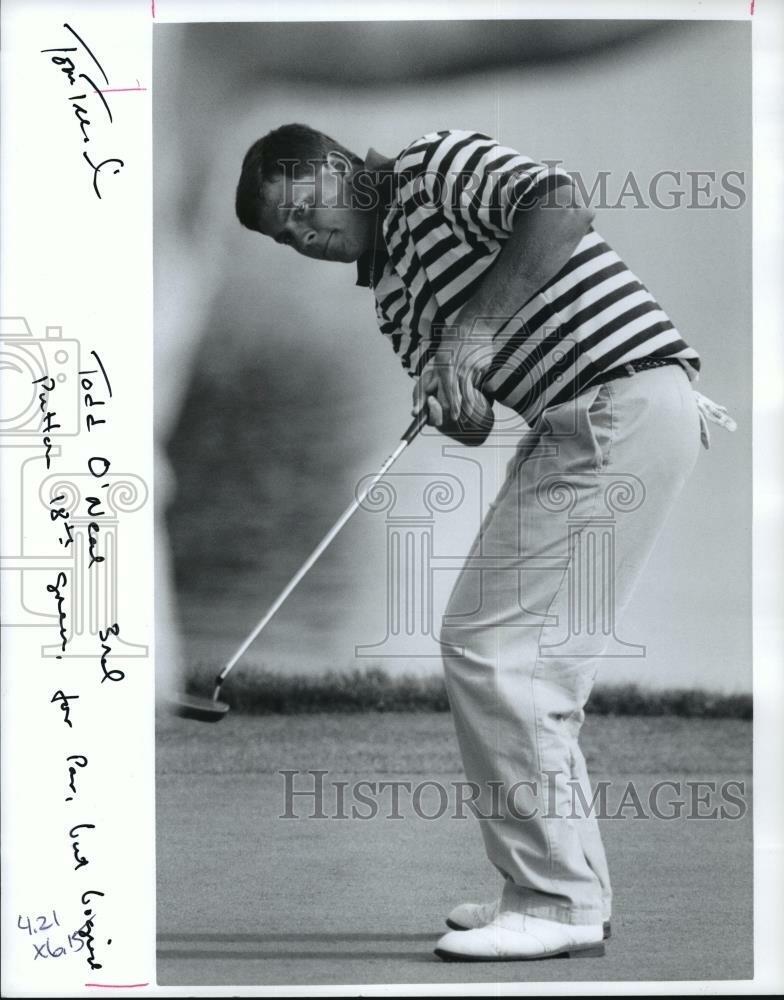 Press Photo Poster painting Todd O'Neal 3rd putter 18th green for par, but bogie - orc15117