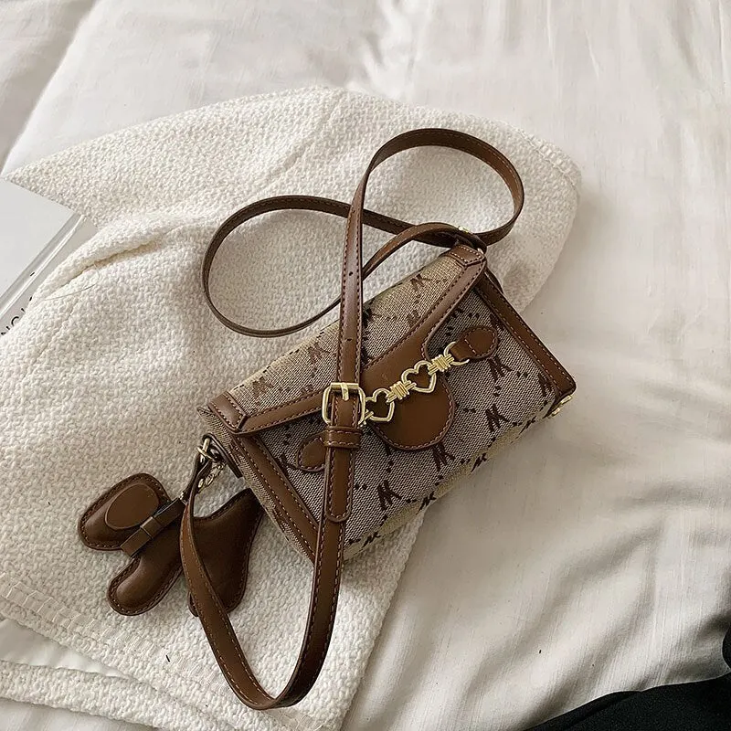 էѧӧܧ Luxury PU Leather Flap Shoulder Crossbody Bags For Women 2021 Letter Decoration Women's Designer Small Handbag