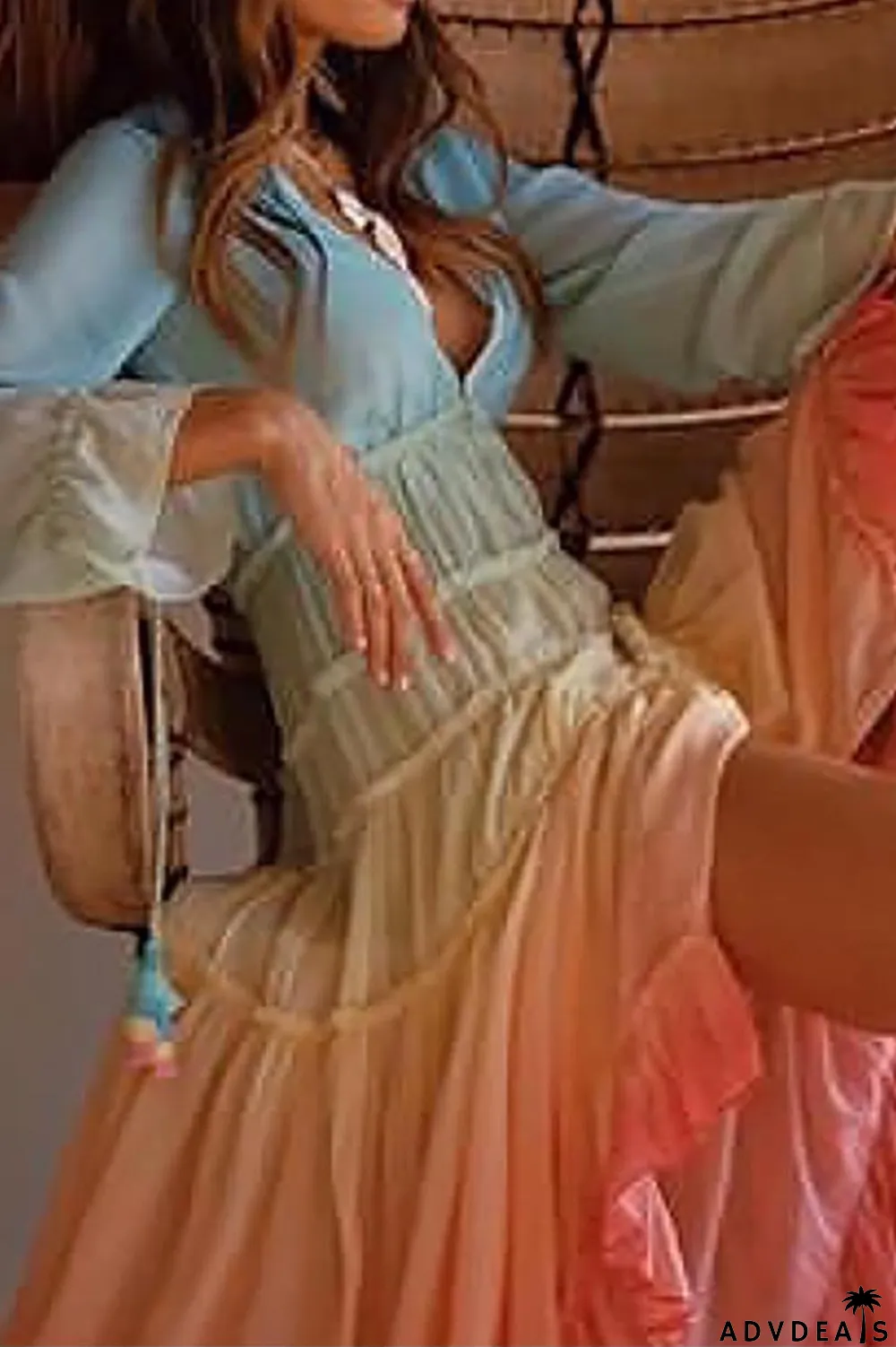 V Neck Long Sleeve Gradient Dress