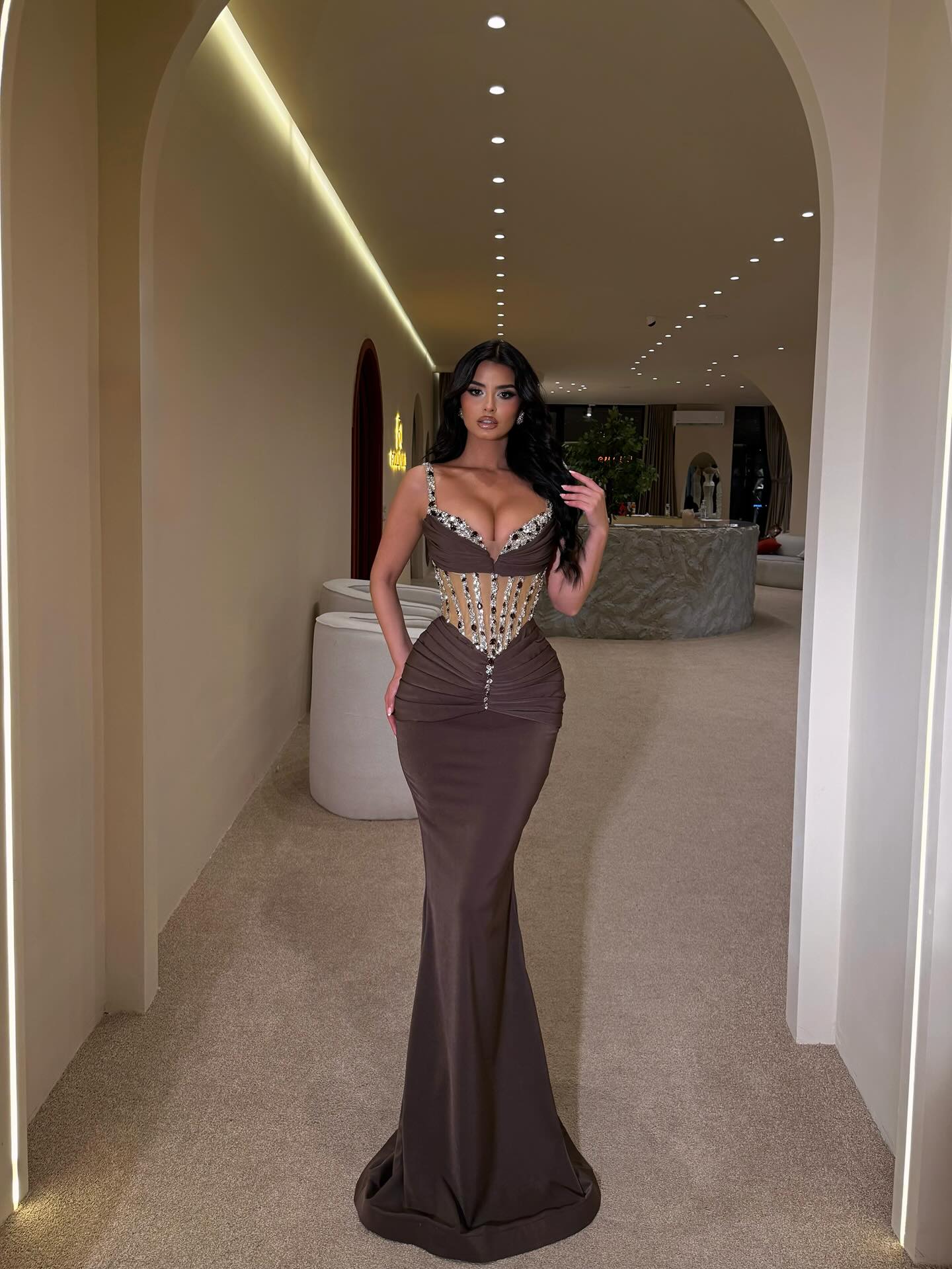 Lussooy Chic Spaghetti Straps Brown Rhinestone Sleeveless Mermaid Prom Dress with Pleated 
