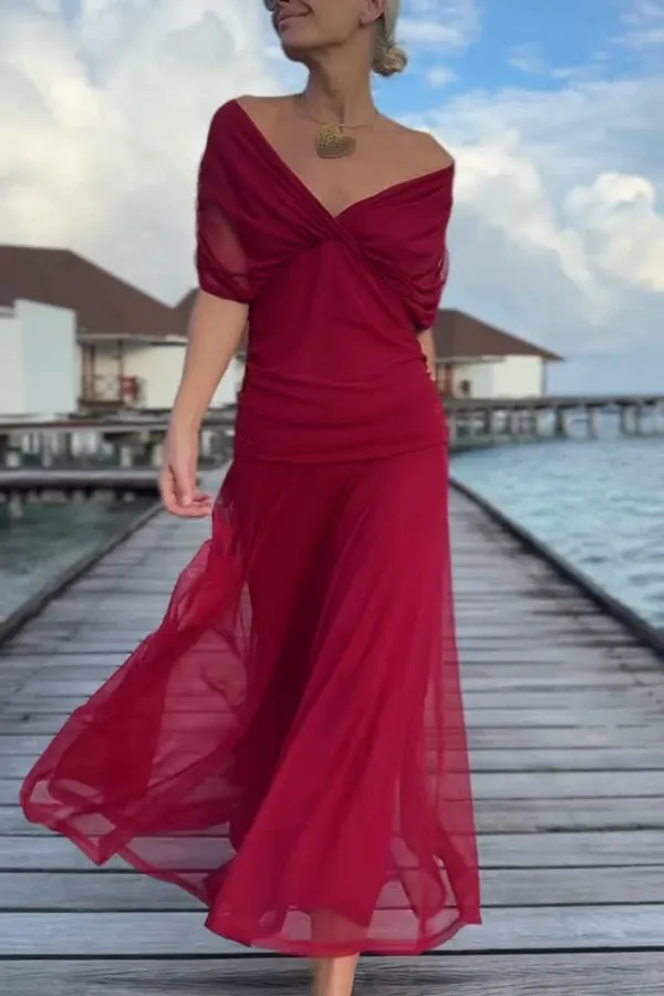 Unique Printed V-Neck Waisted Mesh Holiday Maxi Dress