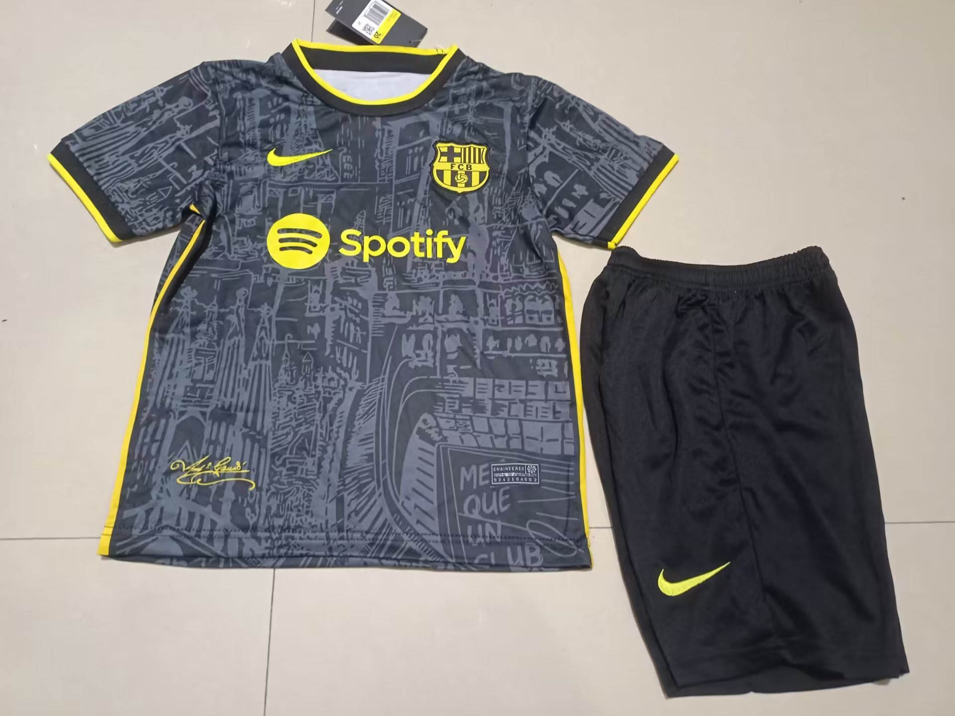 Barcelona Special Edition Black Football 23/24 – FUTKIT