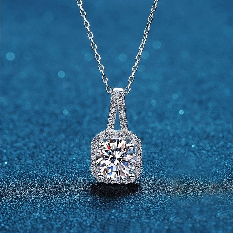 925 Sterling Silver Moissanite Plating Inlay Geometric Pendant Necklace