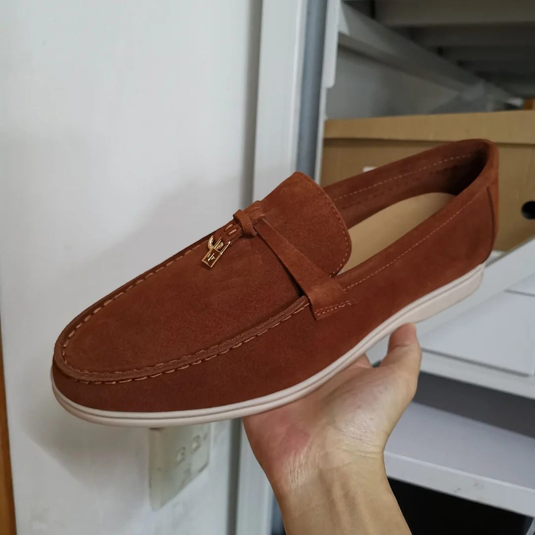 Hot Sale Kidsuede Women Flat Shoes Hanged Metal Loafers Ladies Shoes Woman Slip-on Casual Walk Shoes For Women