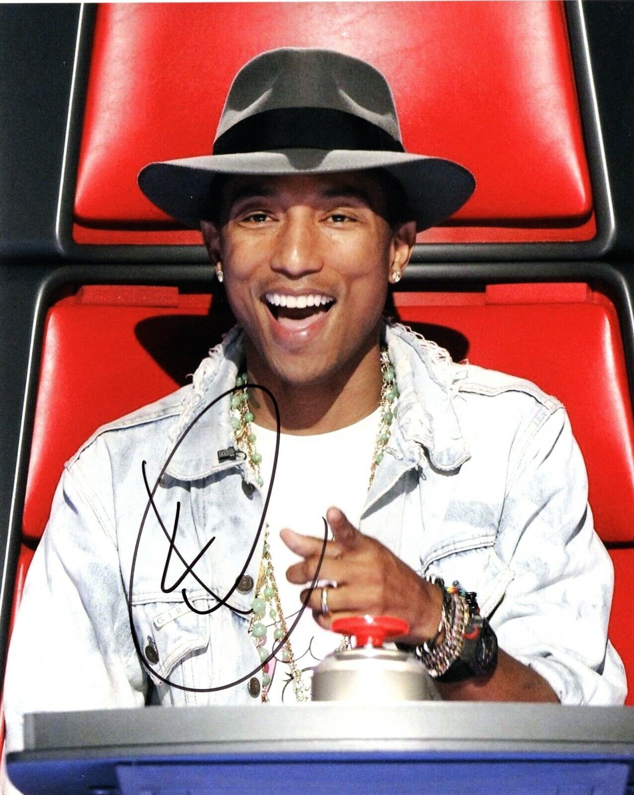 Pharrell Williams Signed Autographed The Voice - N.E.R.D Singer 8x10 inch Photo Poster painting