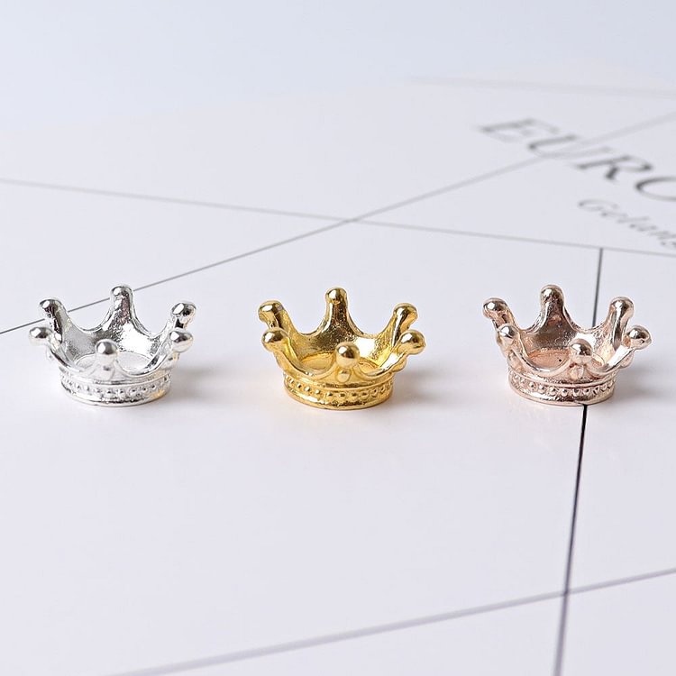 Set of 3 Mini Metal Crown Design Stand