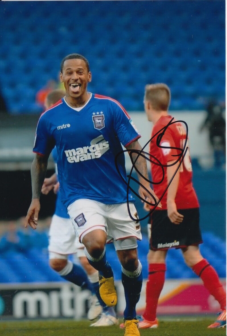 IPSWICH TOWN HAND SIGNED DJ CAMPBELL 6X4 Photo Poster painting 5.