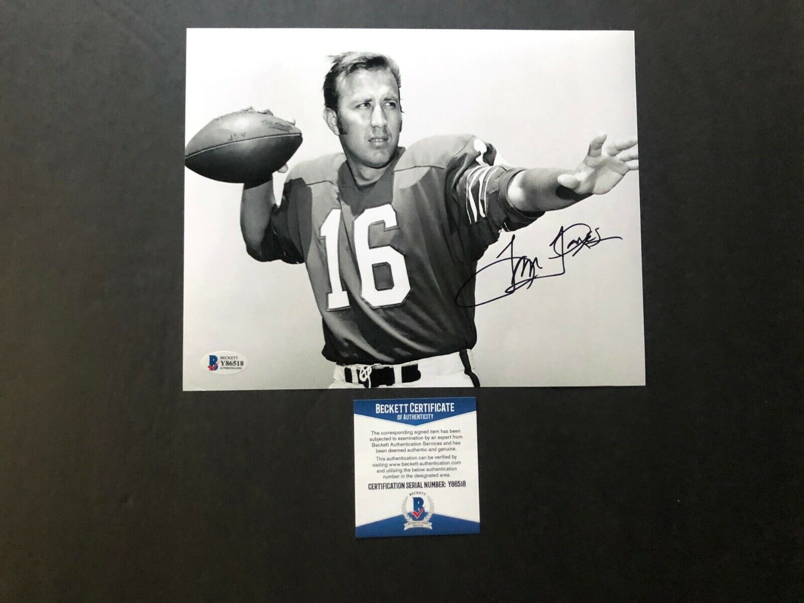 Tom Flores Hot! signed autographed Raiders HOF 8x10 Photo Poster painting Beckett BAS coa