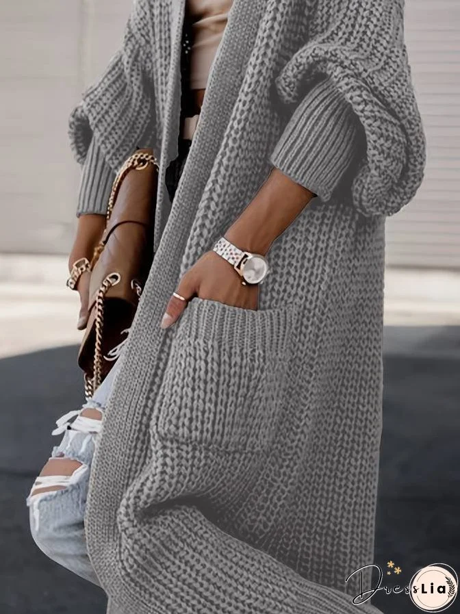 Fashionable and Minimalist winter Cardigan