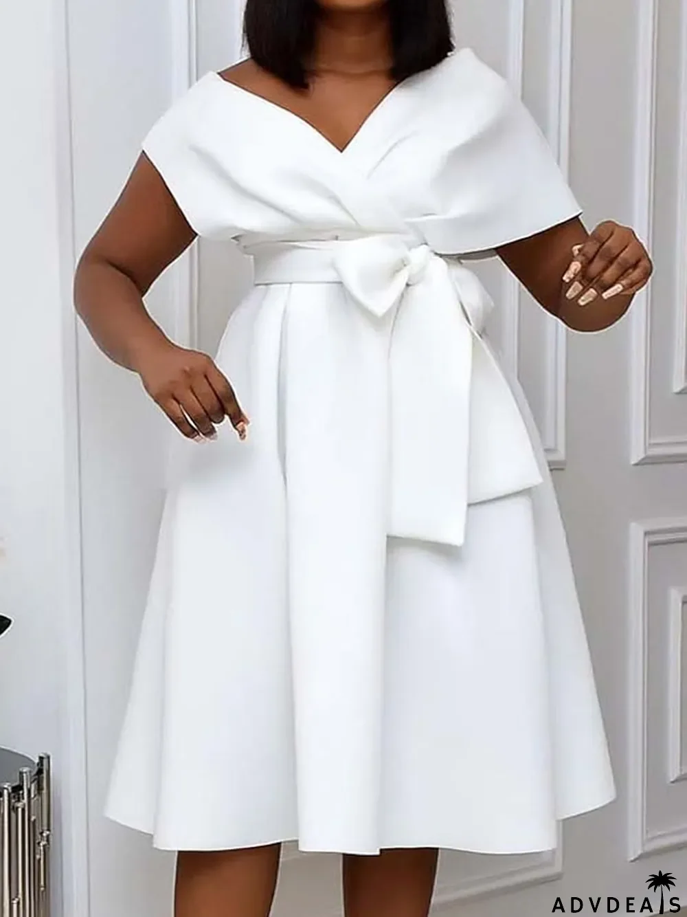 Women's Little Black Dress Cocktail Dress Plus Size Curve Party Dress Solid Color V Neck Short Sleeve Spring Fall Formal Prom Dress Knee Length Dress Party Dress \/ Party Dress