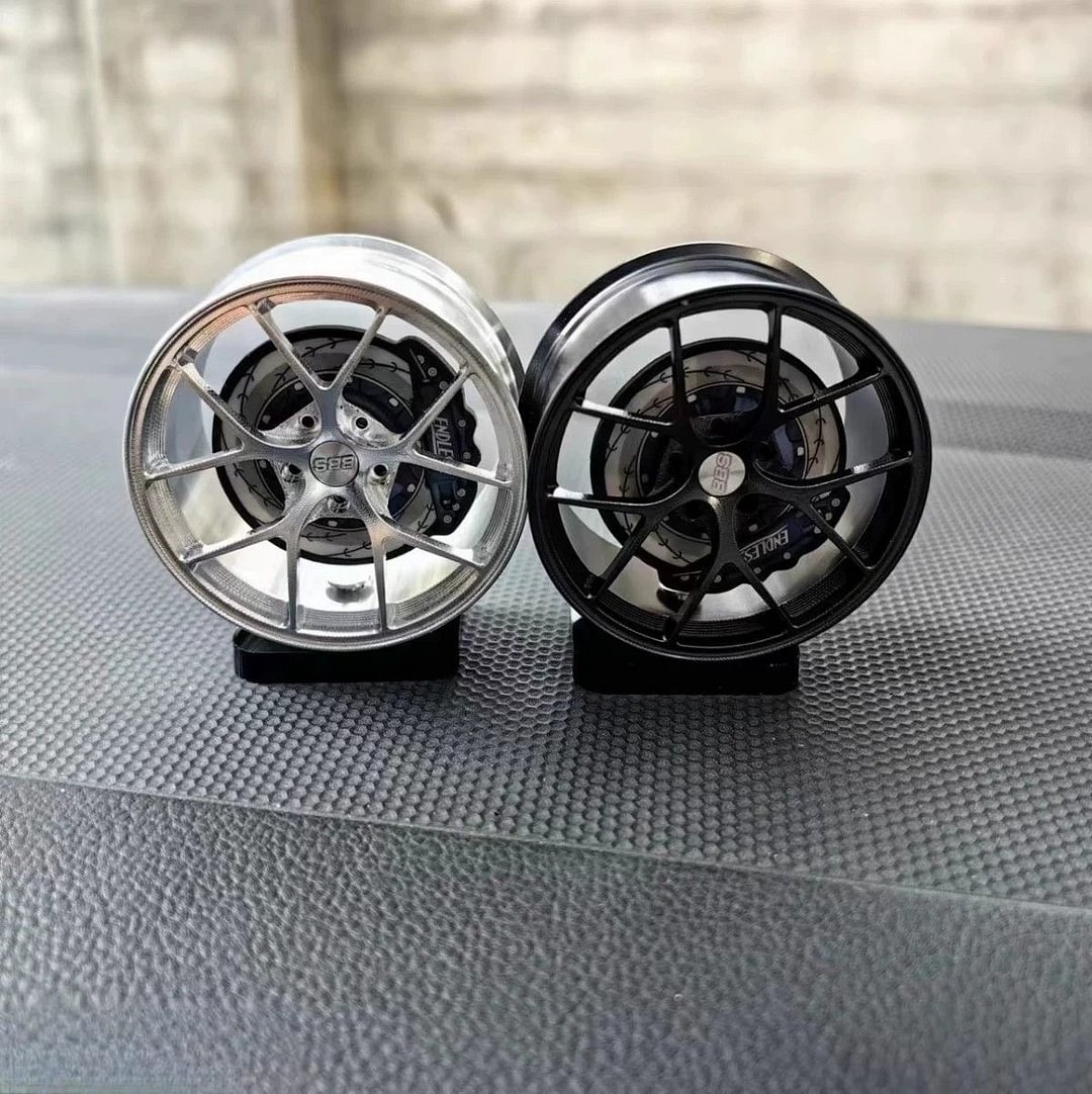 Car-mounted forged aluminum alloy wheel-shaped air freshener (car logo can be customized)