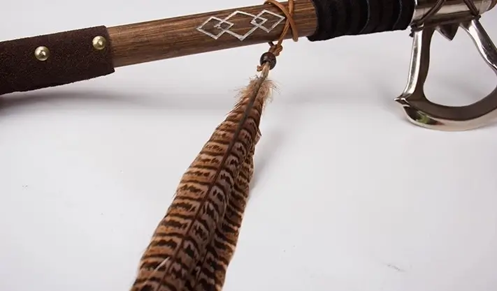 Hidden Blade Assassin's Tomahawk | AC3 Connor image 3